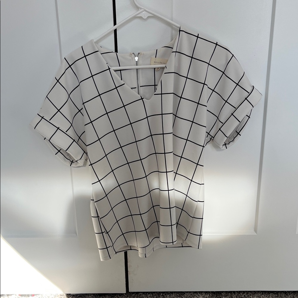 Who What Wear Cream and Black Checkered Blouse